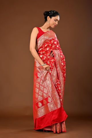 Red Banarasi Silk Saree with Silk Saree with Traditional Banarasi Weave