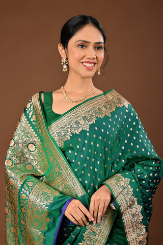 Two tone - Green - blue Banarasi Silk Saree: Silk Saree with Traditional Banarasi Weave